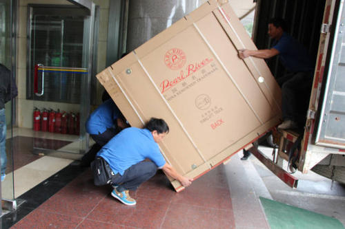 观山湖钢琴贵重工艺品无忧运